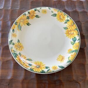 Thomson Pottery Sunflower Salad Plate 7 ½"